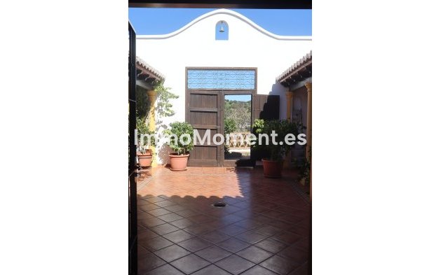 Resale - Country house - Mijas Costa - La Cala de Mijas