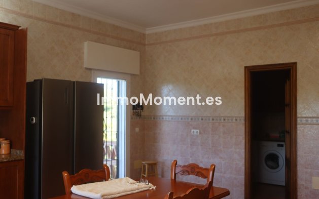 Resale - Country house - Mijas Costa - La Cala de Mijas