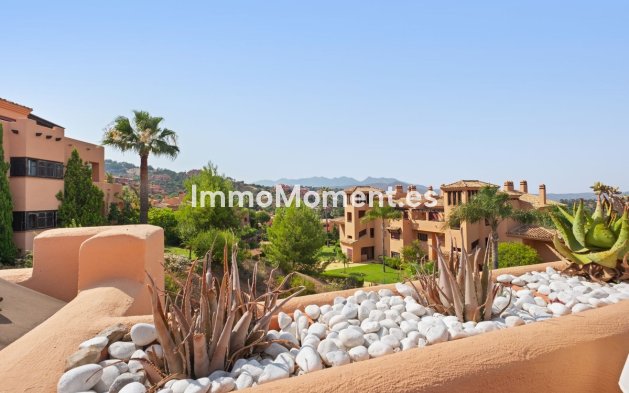 Wiederverkauf - Wohnung - Marbella - La Mairena