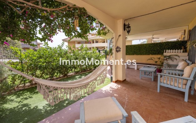 Resale - Apartment - Fuengirola - Carvajal