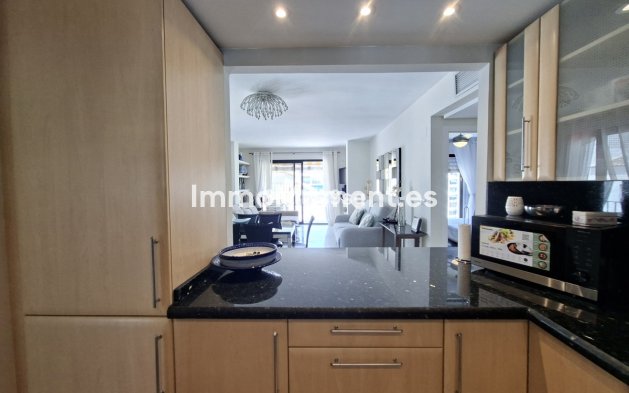 Wiederverkauf - Wohnung - Puerto Banús