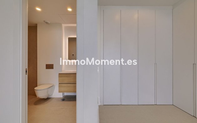 Wiederverkauf - Wohnung - Benalmadena - Benalmadena Centro