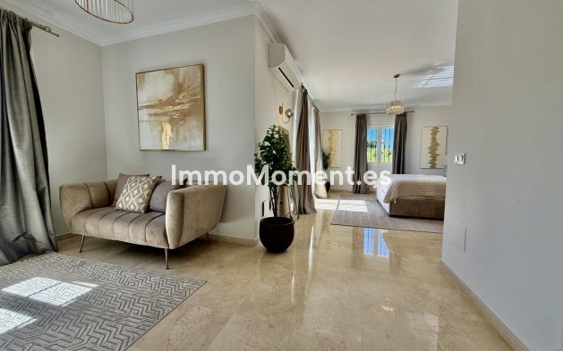 Reventa - Villa independiente - Marbella - El Rosario