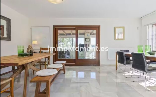 Resale - Detached villa - Marbella - Elviria