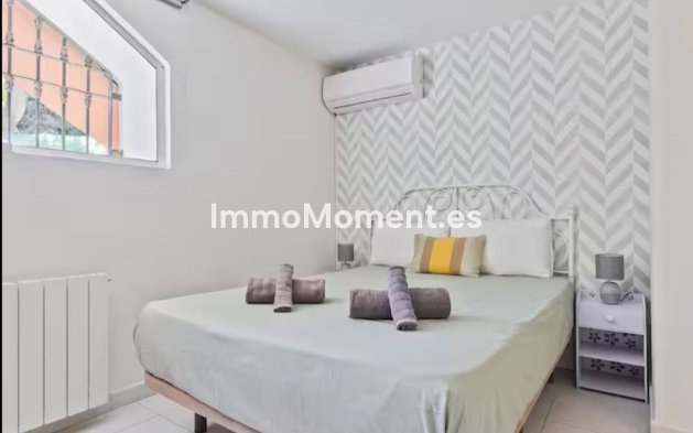 Resale - Detached villa - Marbella - Elviria