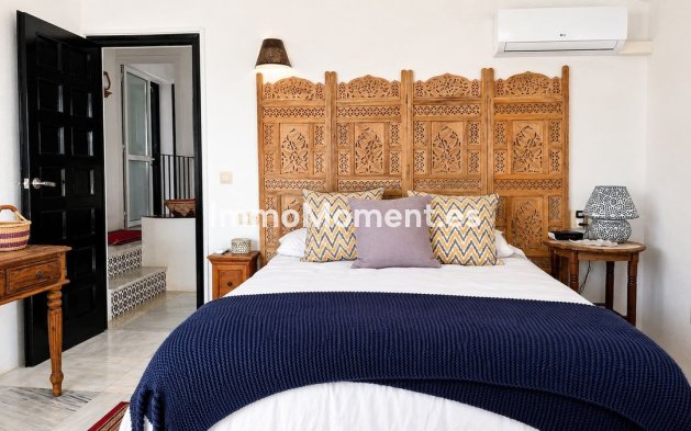 Wiederverkauf - Freistehende Villa - Casares - Casares Playa