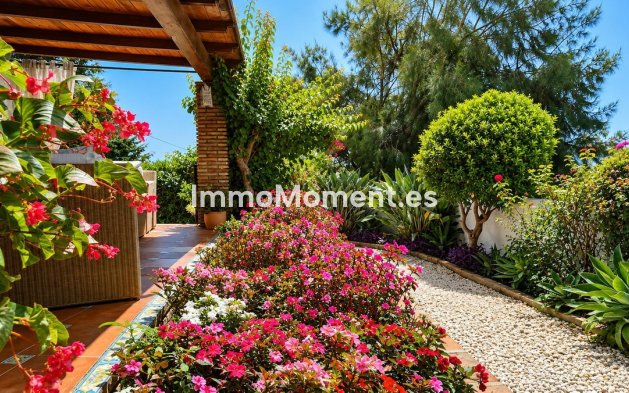 Wiederverkauf - Freistehende Villa - Casares - Casares Playa