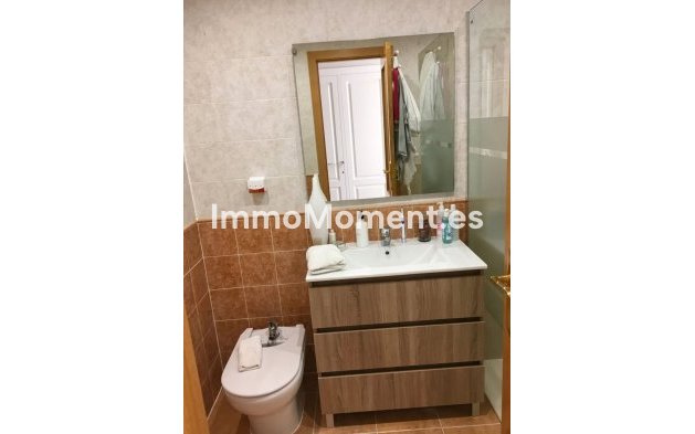Wiederverkauf - Wohnung - Estepona  - Estepona Centro
