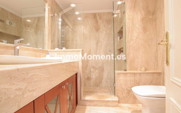 Wiederverkauf - Wohnung - Marbella - Nueva Andalucía