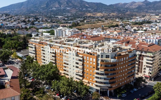 Resale - Apartment - Fuengirola - Fuengirola Centro