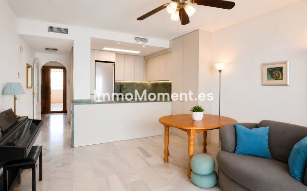 Resale - Apartment - Fuengirola - Fuengirola Centro