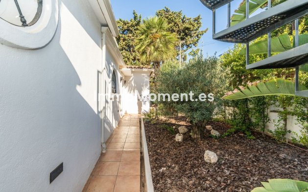 Reventa - Villa independiente - Marbella - Costabella