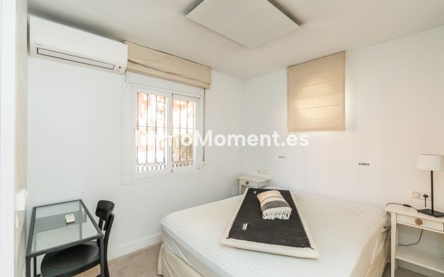 Reventa - Villa independiente - Marbella - Costabella