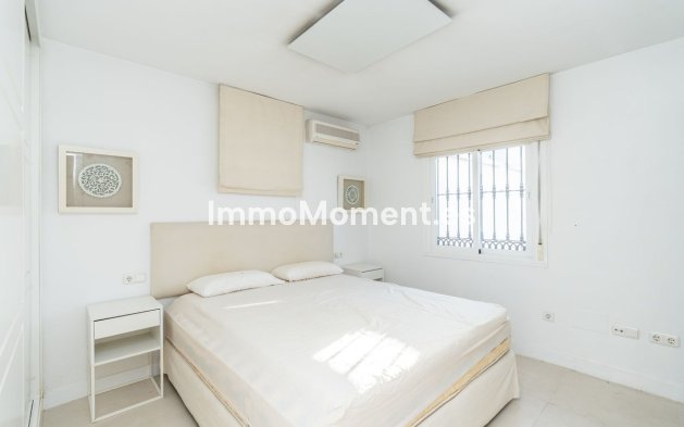 Reventa - Villa independiente - Marbella - Costabella