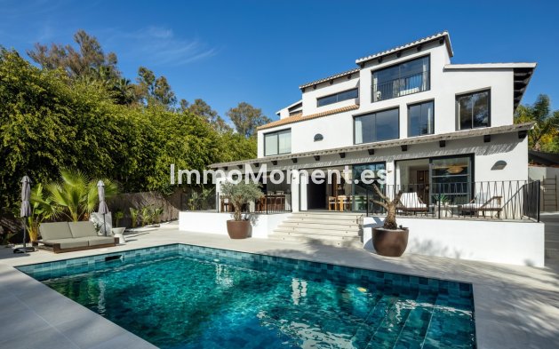 Wiederverkauf - Freistehende Villa - Marbella - Nueva Andalucía