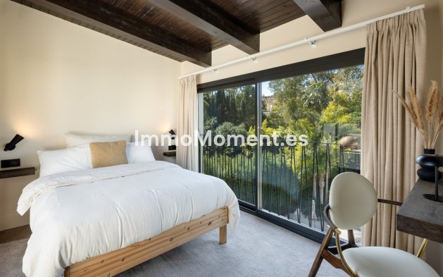 Wiederverkauf - Freistehende Villa - Marbella - Nueva Andalucía