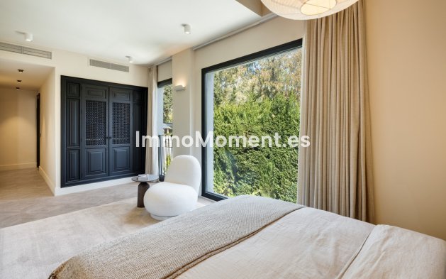 Wiederverkauf - Freistehende Villa - Marbella - Nueva Andalucía