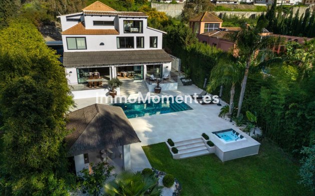 Wiederverkauf - Freistehende Villa - Marbella - Nueva Andalucía