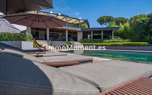 Resale - Detached villa - Marbella - Guadalmina Baja