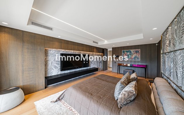 Resale - Detached villa - Marbella - Guadalmina Baja