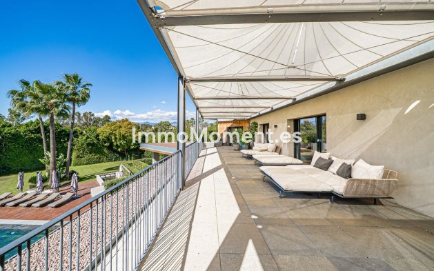 Resale - Detached villa - Marbella - Guadalmina Baja