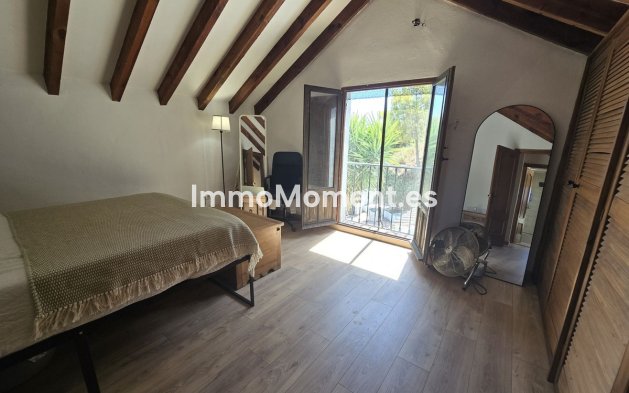 Revente - Villa individuelle - Intérieur                       - Monda