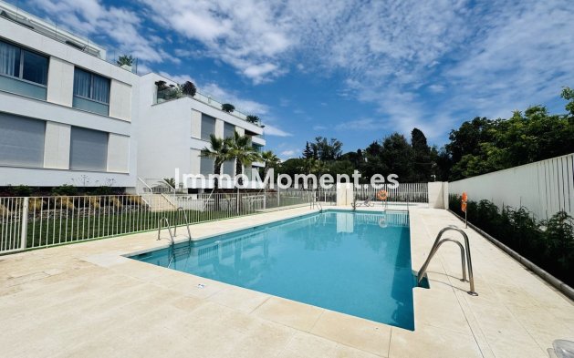 Revente - Appartement - Marbella - Elviria