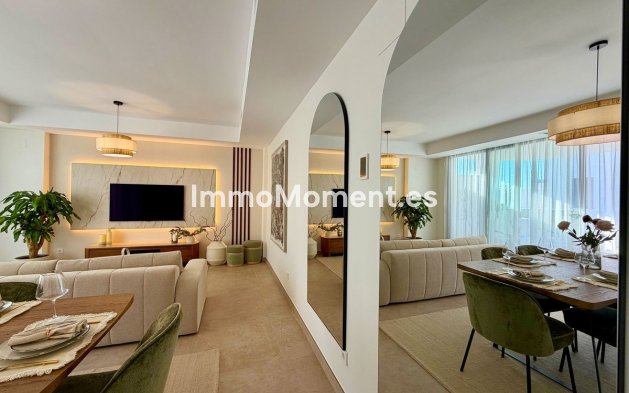 Resale - Apartment - Estepona - Cancelada