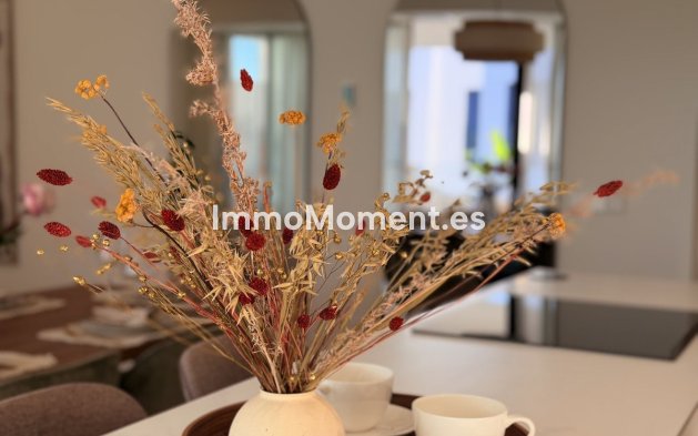 Resale - Apartment - Estepona - Cancelada