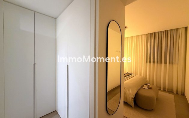 Resale - Apartment - Estepona - Cancelada