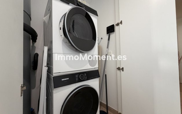 Resale - Apartment - Estepona - Cancelada