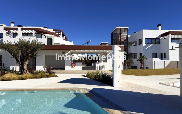 Resale - Apartment - Estepona - Cancelada