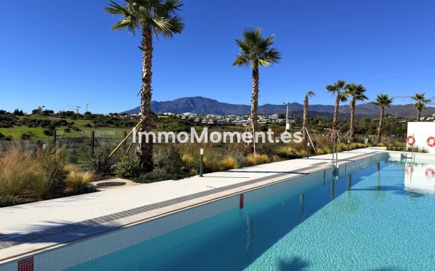 Resale - Apartment - Estepona - Cancelada