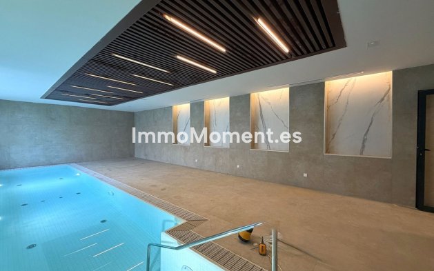 Resale - Apartment - Estepona - Cancelada