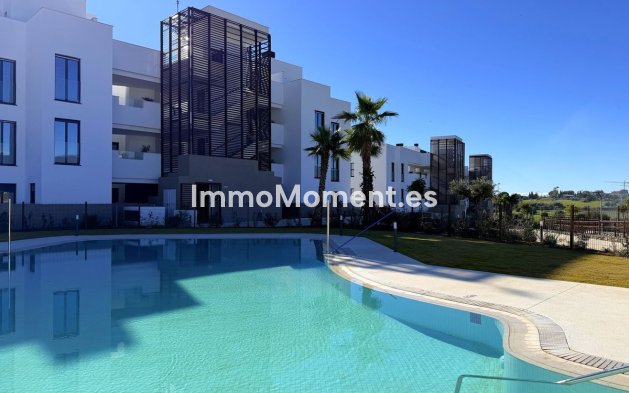 Resale - Apartment - Estepona - Cancelada