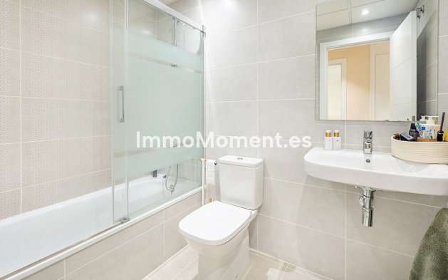Wiederverkauf - Wohnung - Estepona  - Selwo