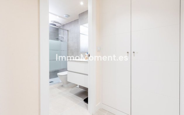 Wiederverkauf - Wohnung - Estepona  - Selwo
