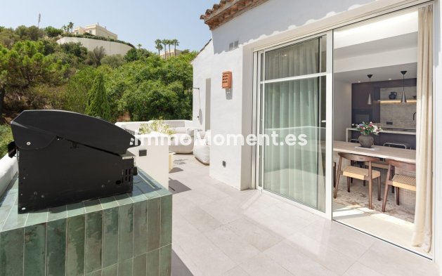 Resale - Apartment - Benahavís - La Quinta