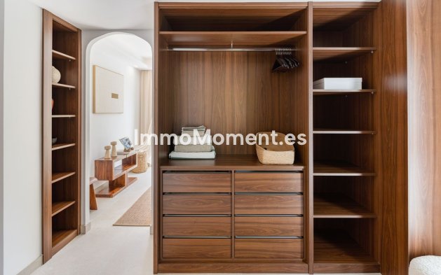 Resale - Apartment - Benahavís - La Quinta