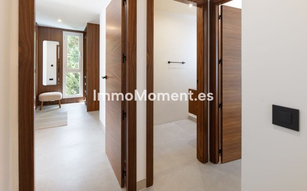 Resale - Apartment - Benahavís - La Quinta
