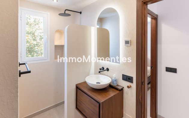 Resale - Apartment - Benahavís - La Quinta