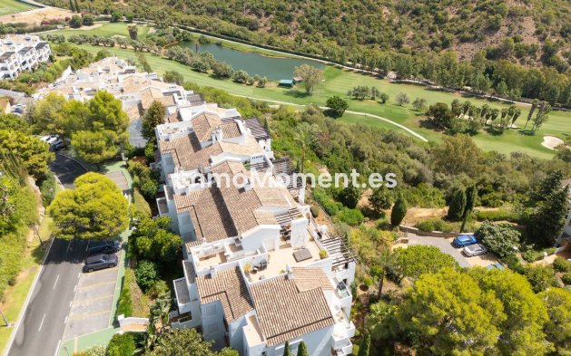 Resale - Apartment - Benahavís - La Quinta