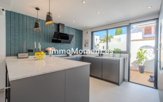 Revente - Maison mitoyenne - Estepona  - Costalita