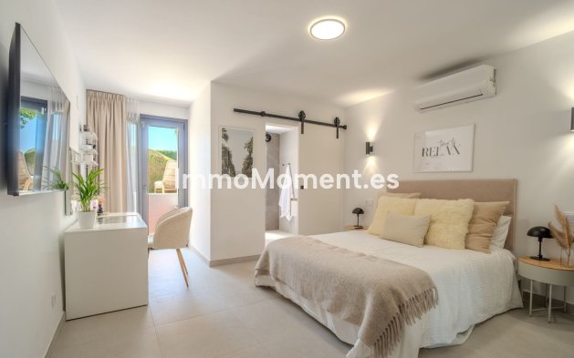 Revente - Maison mitoyenne - Estepona  - Costalita