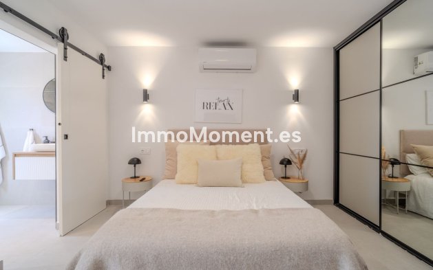 Revente - Maison mitoyenne - Estepona  - Costalita