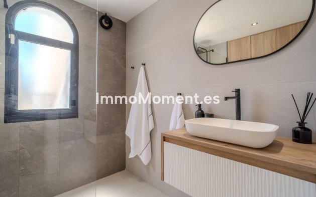 Revente - Maison mitoyenne - Estepona  - Costalita