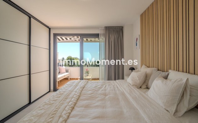 Revente - Maison mitoyenne - Estepona  - Costalita