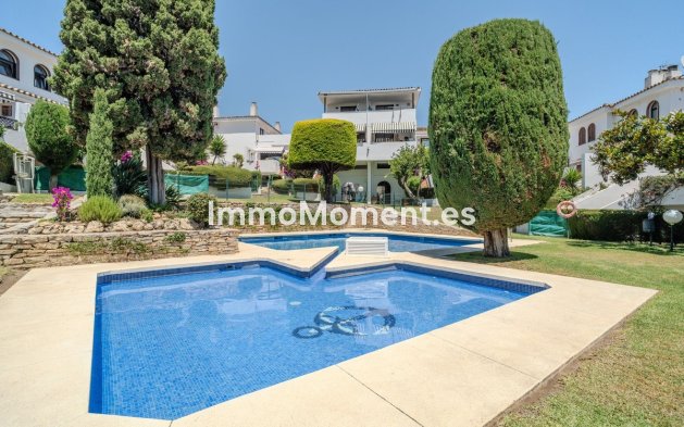 Revente - Maison mitoyenne - Estepona  - Costalita