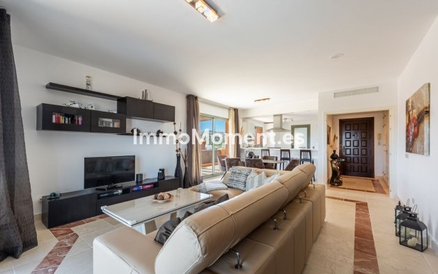 Wiederverkauf - Wohnung - Estepona  - Atalaya