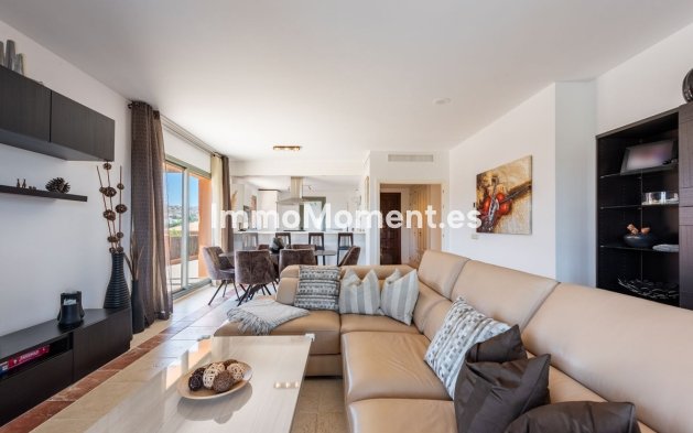 Wiederverkauf - Wohnung - Estepona  - Atalaya